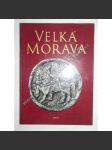 Velká Morava - Doba a umění [Z obsahu: velkomoravské umění a řemesla, Mojmírovci, Mikulčice, Rostislav a Svatopluk, Cyril a Metoděj, Slované a jejich říše ve středověku; archeologické nálezy] - náhled