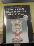 Sklo v Praze/Glass in Prague/Glas in Prag - náhled