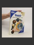 Vesmír : hvězdy, planety, galaxie - náhled